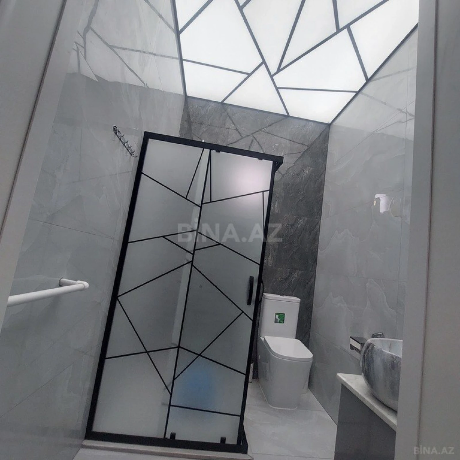 Satılır 4 otaqlı həyət evi 130 m²