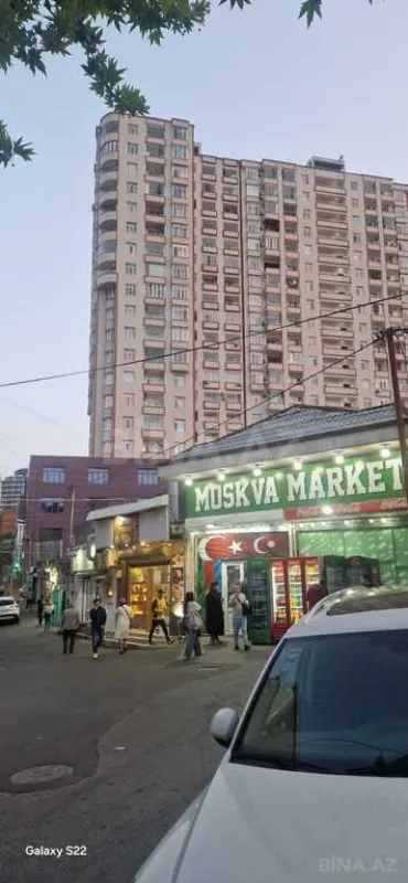 Satılır 3 otaqlı mənzil 163 m²