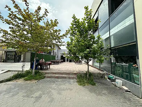 Satılır obyekt 180 m² — Bakı, Əhmədli 180.00 m²