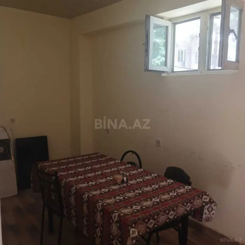 Satılır obyekt 180 m²