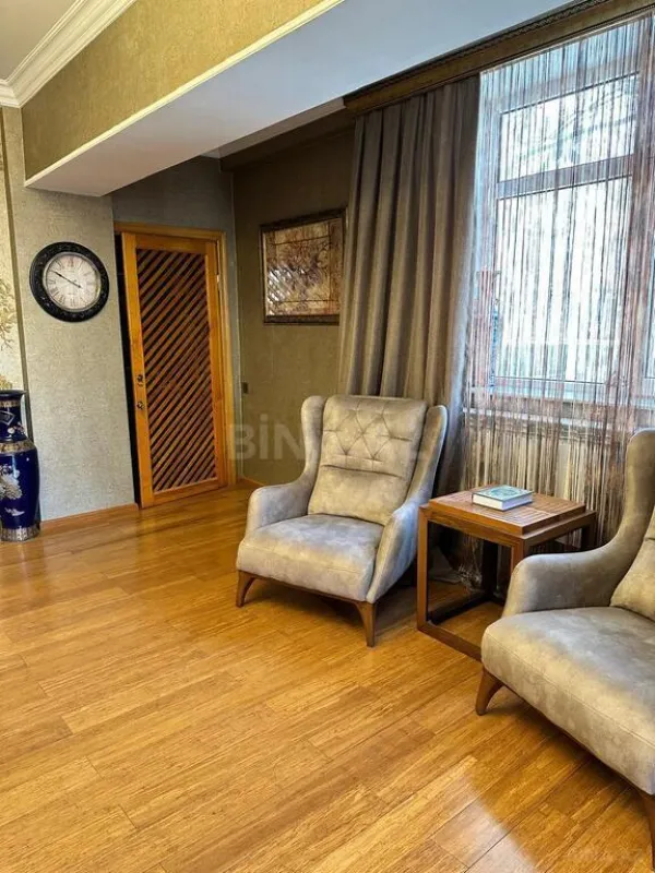 Satılır 3 otaqlı mənzil 90 m²