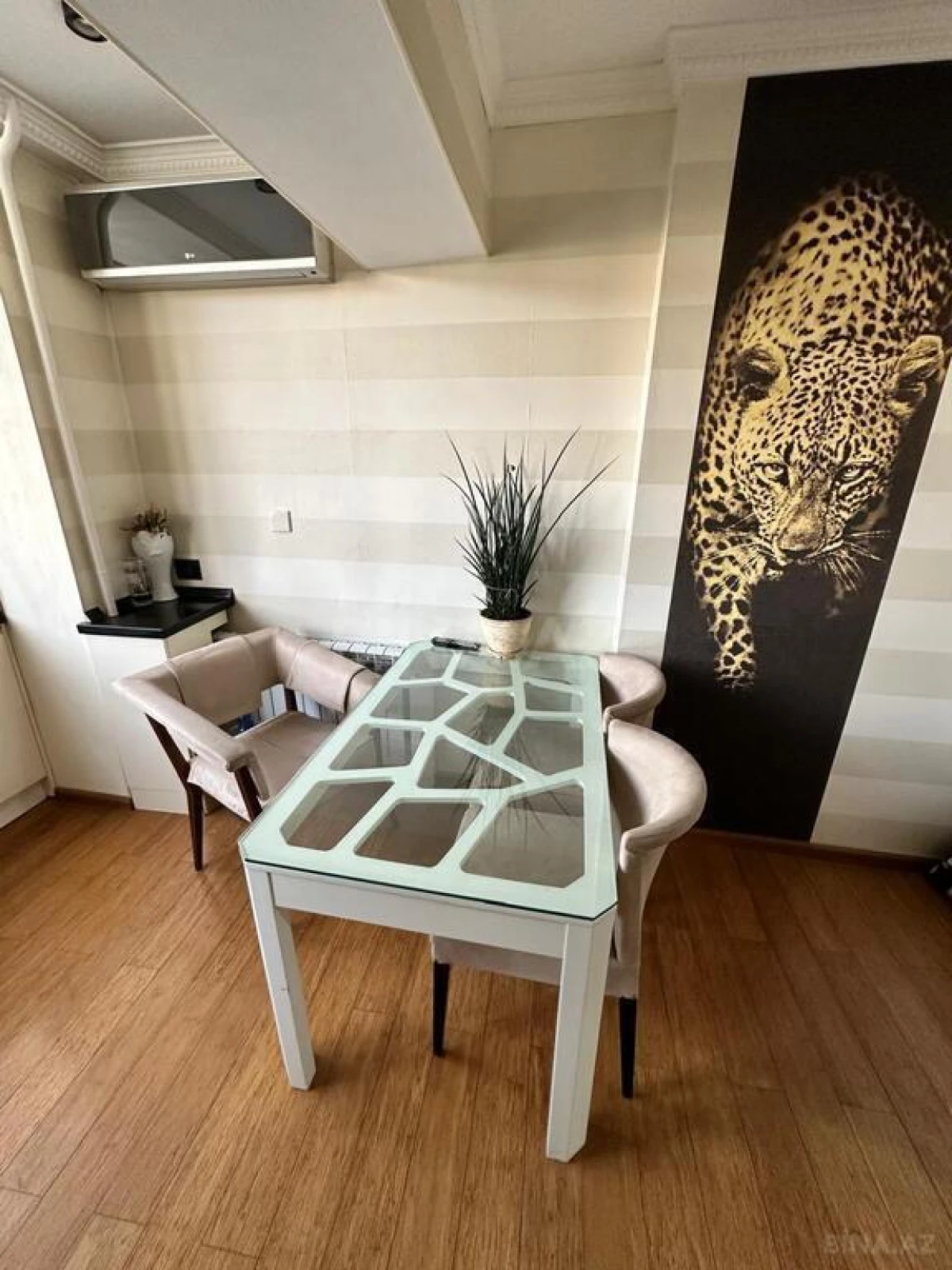 Satılır 3 otaqlı mənzil 90 m²