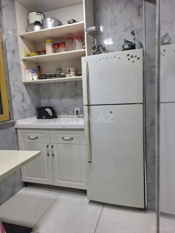 Satılır 3 otaqlı mənzil 80 m²