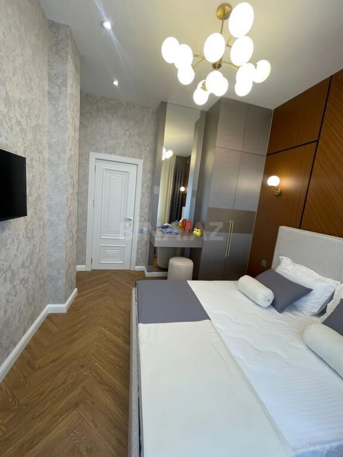 Satılır 2 otaqlı mənzil 47 m²