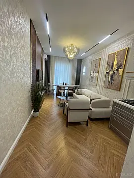 Satılır 2 otaqlı mənzil 47 m²