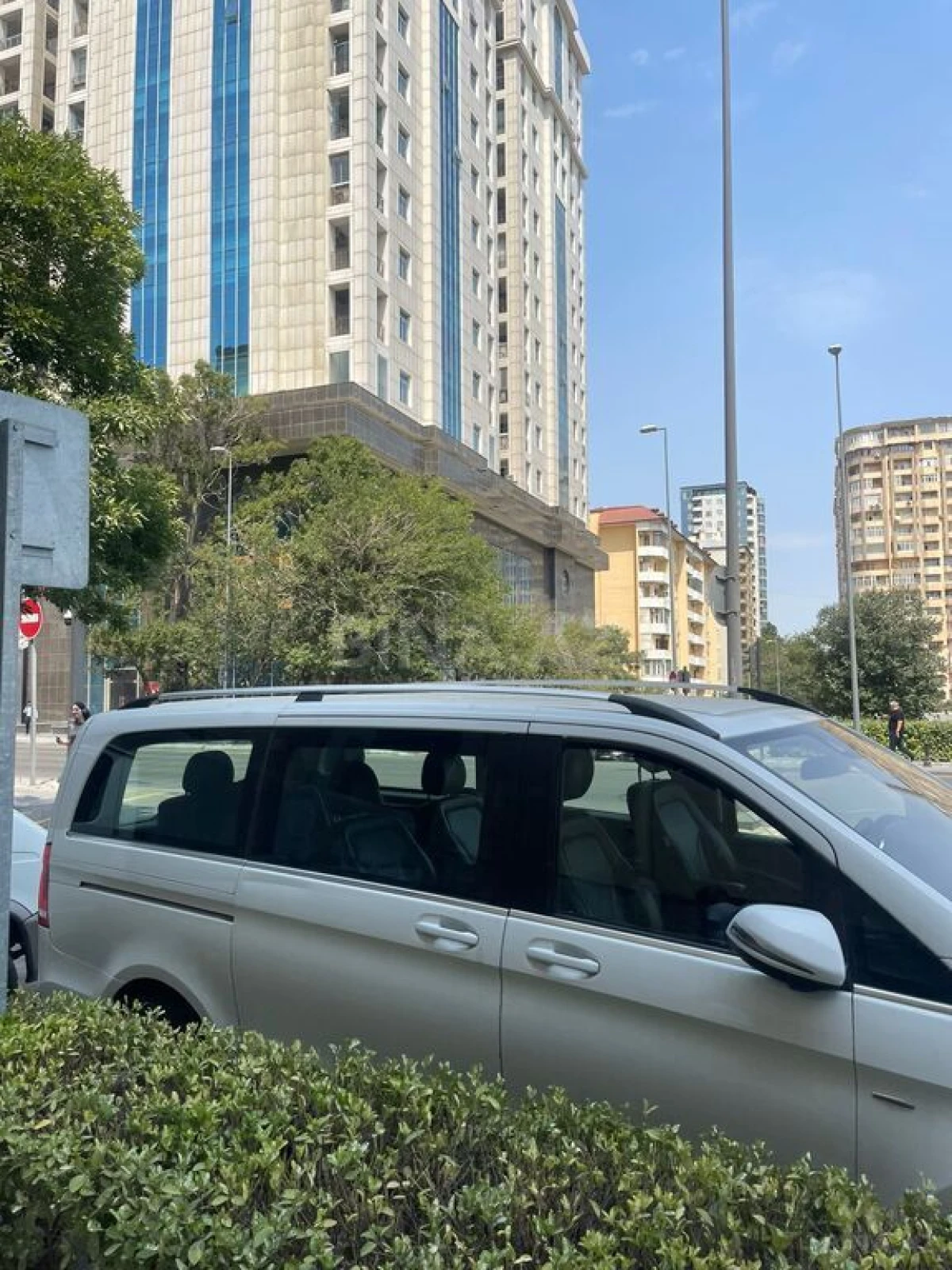 Satılır 2 otaqlı mənzil 47 m²