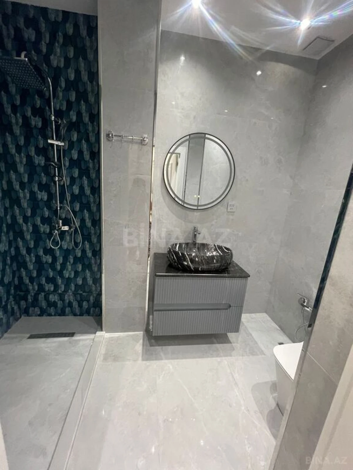 Satılır 2 otaqlı mənzil 47 m²