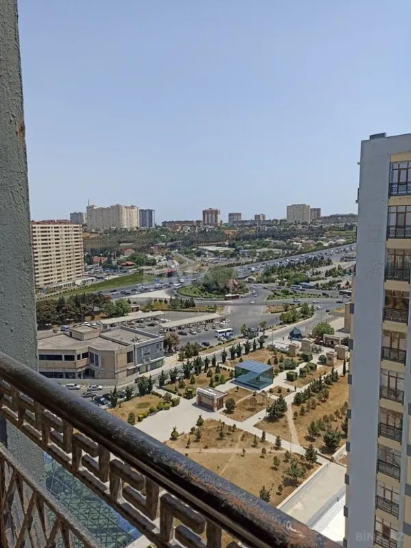 Satılır 1 otaqlı mənzil 69 m²