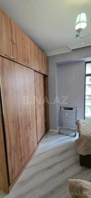 Kirayə verilir 3 otaqlı mənzil 110 m²