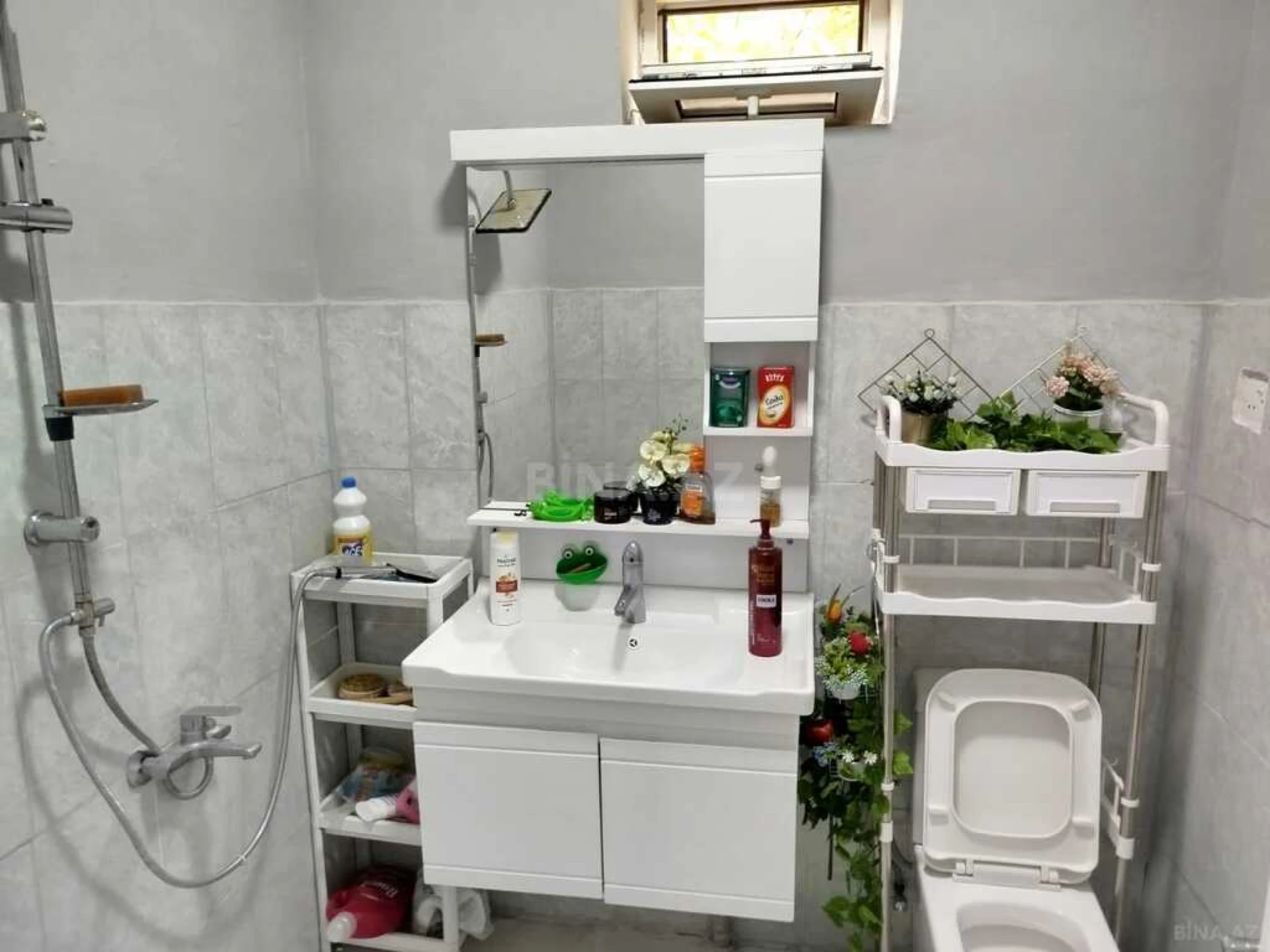 Satılır 2 otaqlı həyət evi 80 m²