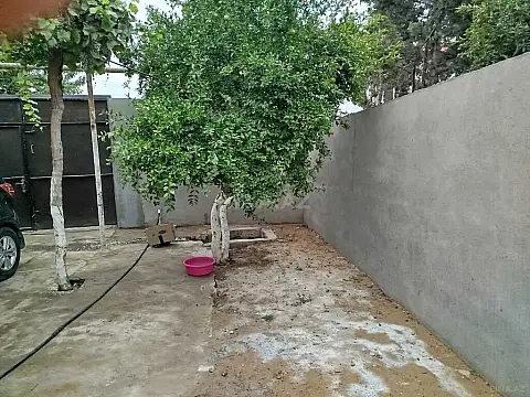 Satılır 2 otaqlı həyət evi 80 m²