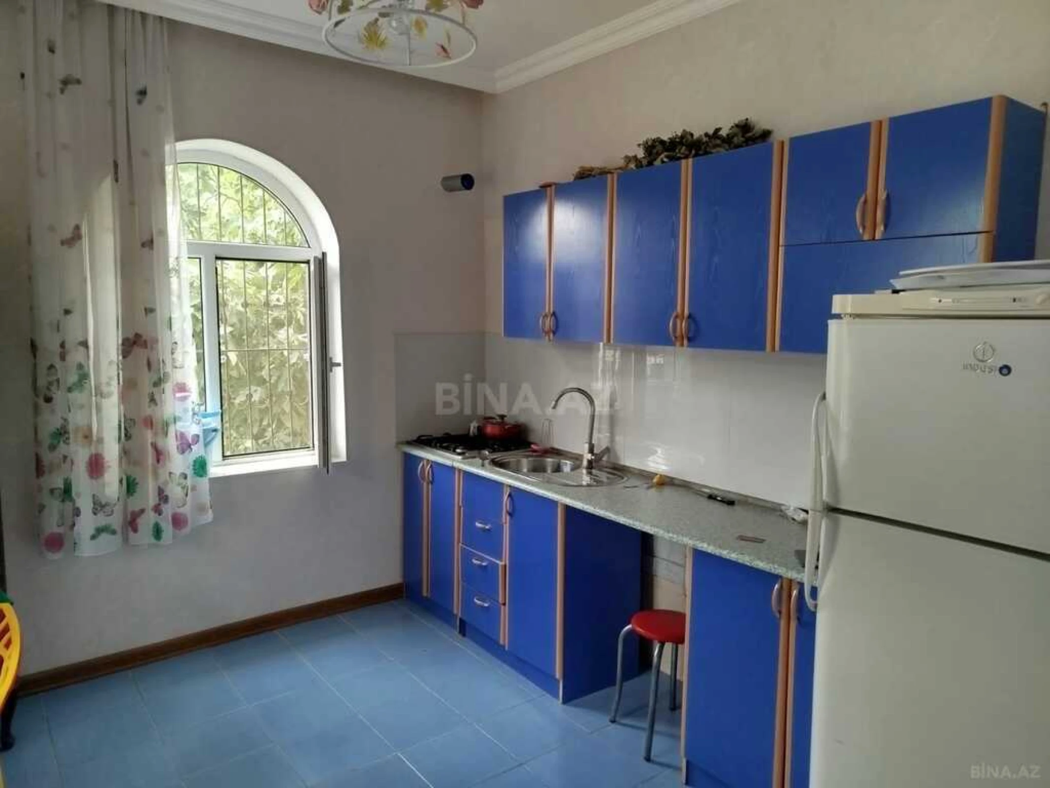 Satılır 2 otaqlı həyət evi 80 m²