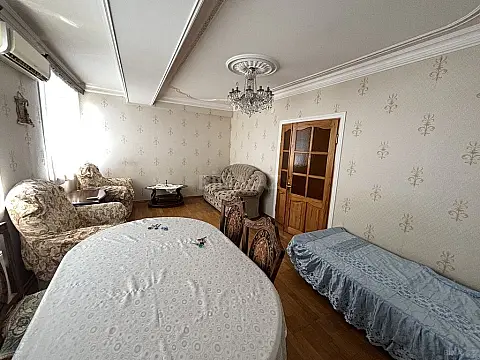Kirayə verilir 2 otaqlı mənzil 85 m²