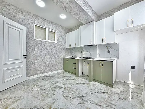 Satılır 2 otaqlı mənzil 70 m²
