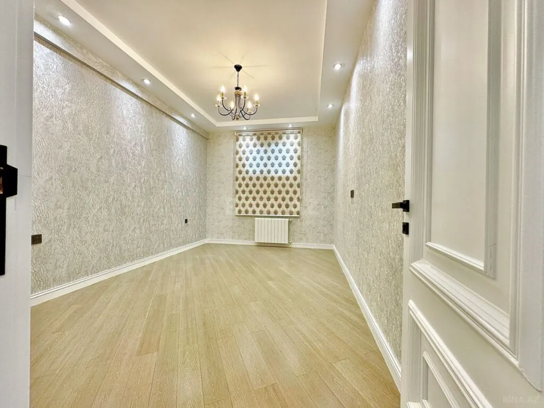 Satılır 2 otaqlı mənzil 71 m²