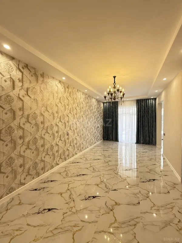 Satılır 5 otaqlı həyət evi 200 m²