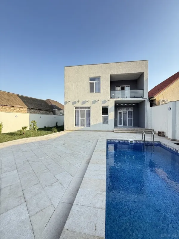 Satılır 5 otaqlı həyət evi 200 m²
