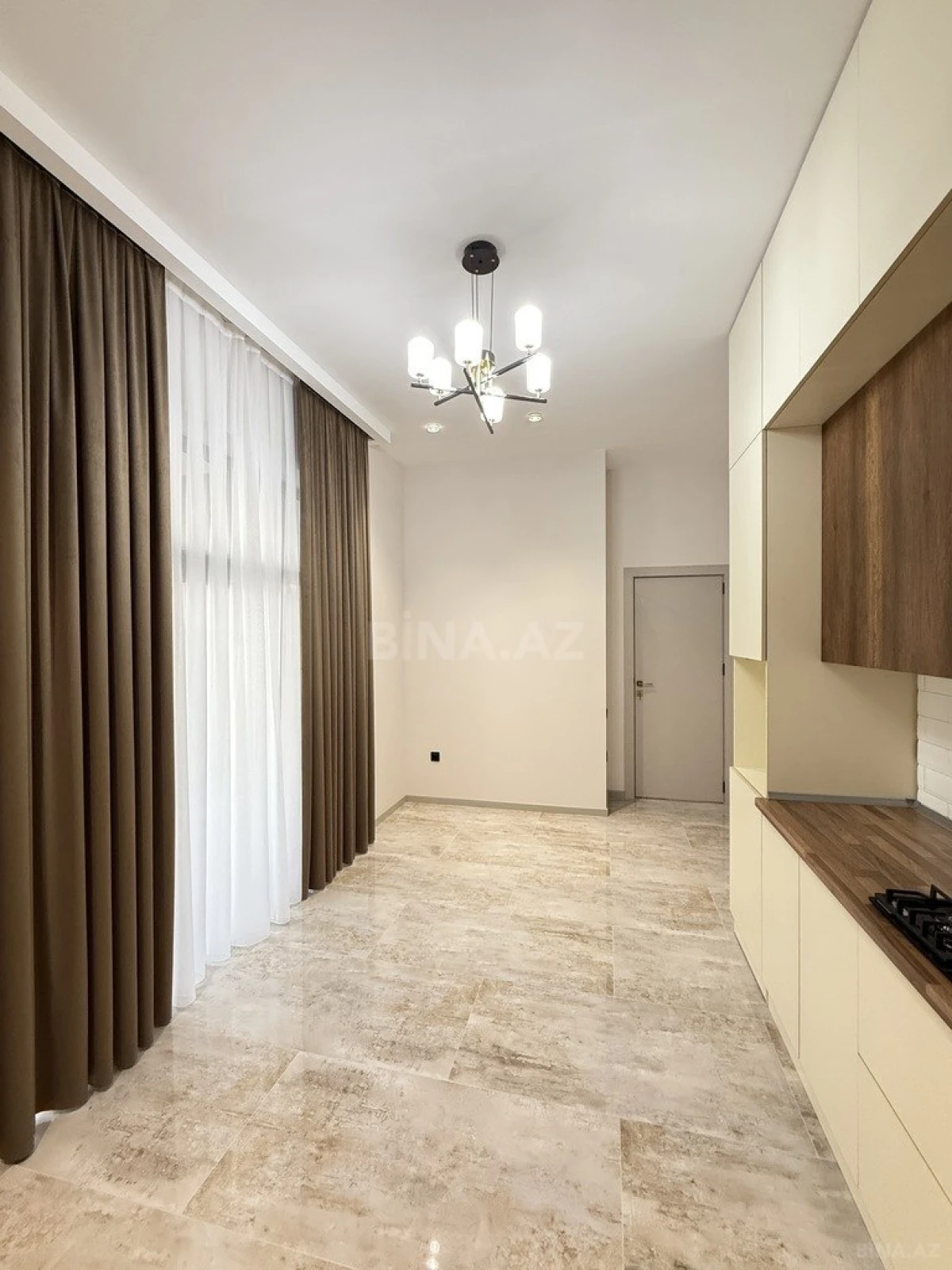 Satılır 4 otaqlı həyət evi 170 m²