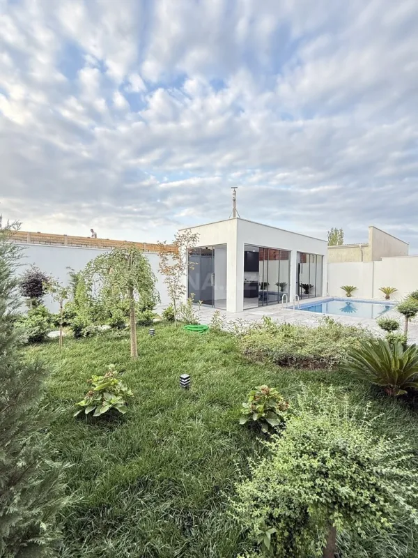Satılır 4 otaqlı həyət evi 170 m²