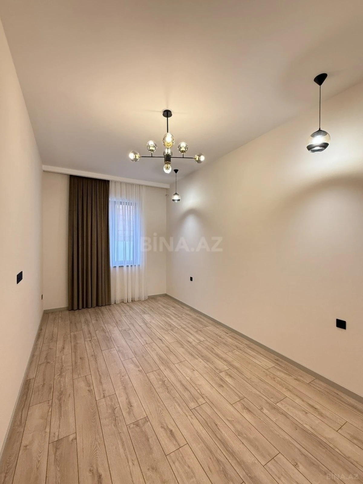Satılır 4 otaqlı həyət evi 170 m²