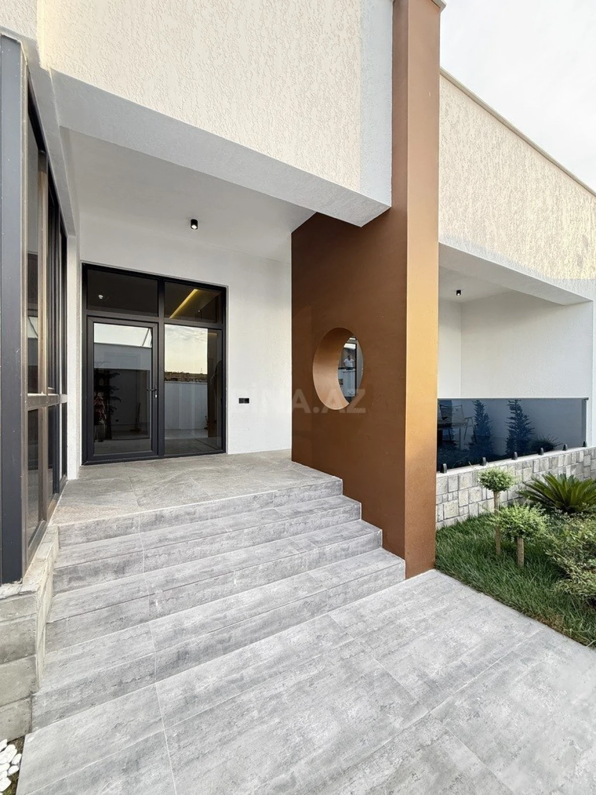 Satılır 4 otaqlı həyət evi 170 m²