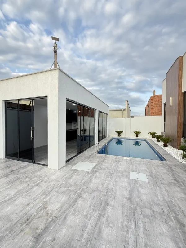 Satılır 4 otaqlı həyət evi 170 m²