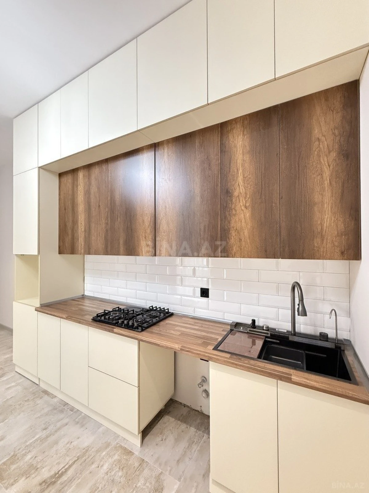 Satılır 4 otaqlı həyət evi 170 m²