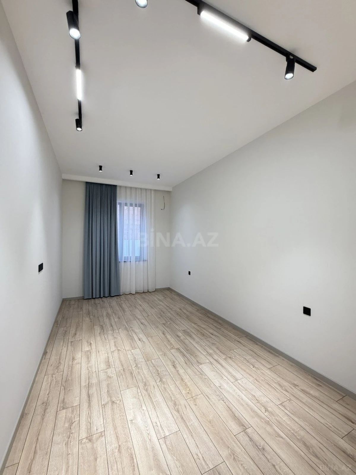 Satılır 4 otaqlı həyət evi 170 m²
