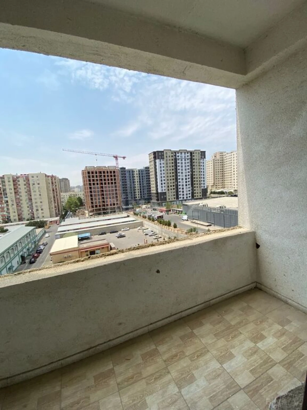 Satılır 2 otaqlı mənzil 66.8 m²