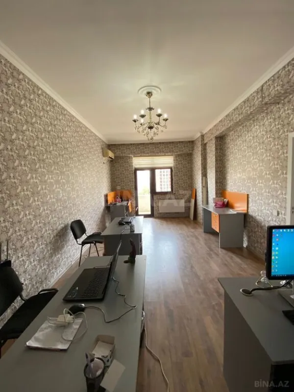 Satılır 2 otaqlı mənzil 66.8 m²