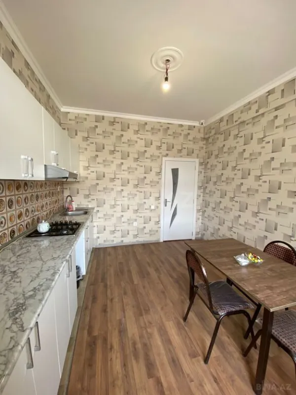 Satılır 2 otaqlı mənzil 66.8 m²