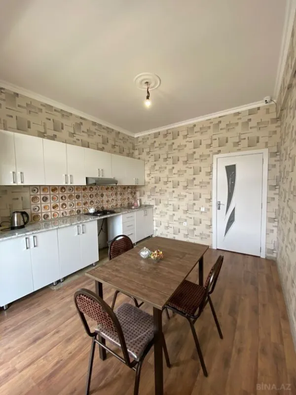 Satılır 2 otaqlı mənzil 66.8 m²