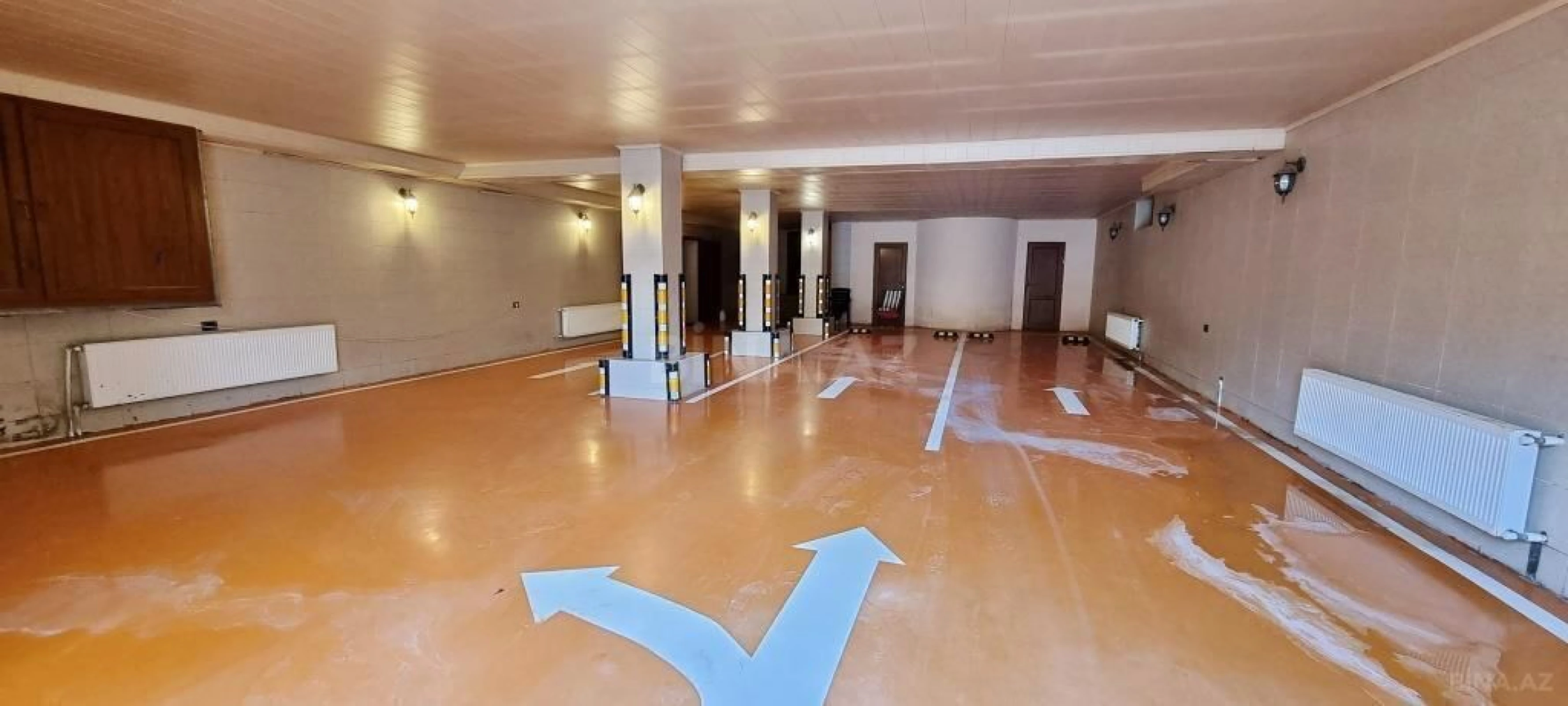 Kirayə verilir 6 otaqlı həyət evi 500 m²