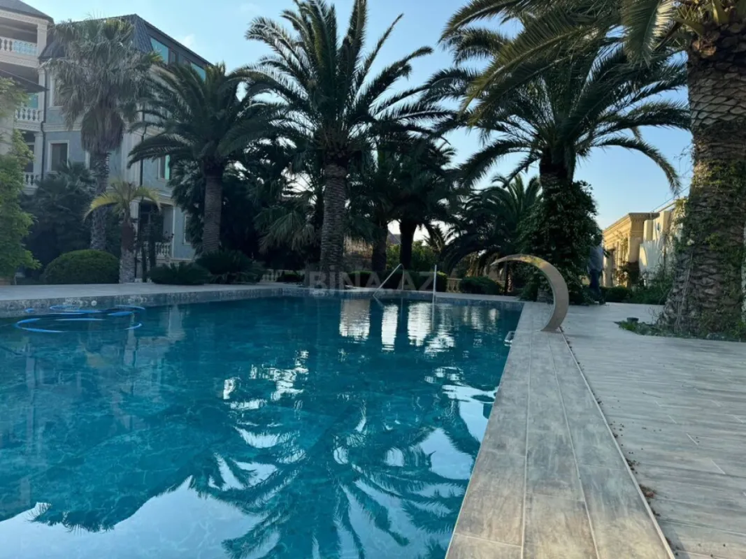 Kirayə verilir 6 otaqlı həyət evi 500 m²