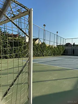 Kirayə verilir 6 otaqlı həyət evi 500 m²