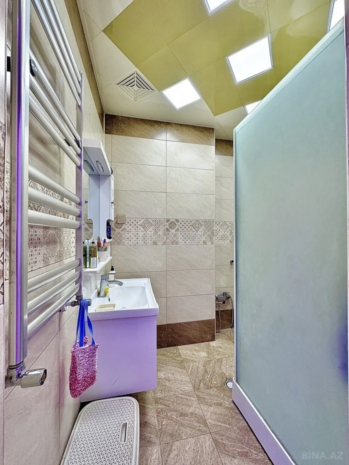 Satılır 3 otaqlı mənzil 120 m²