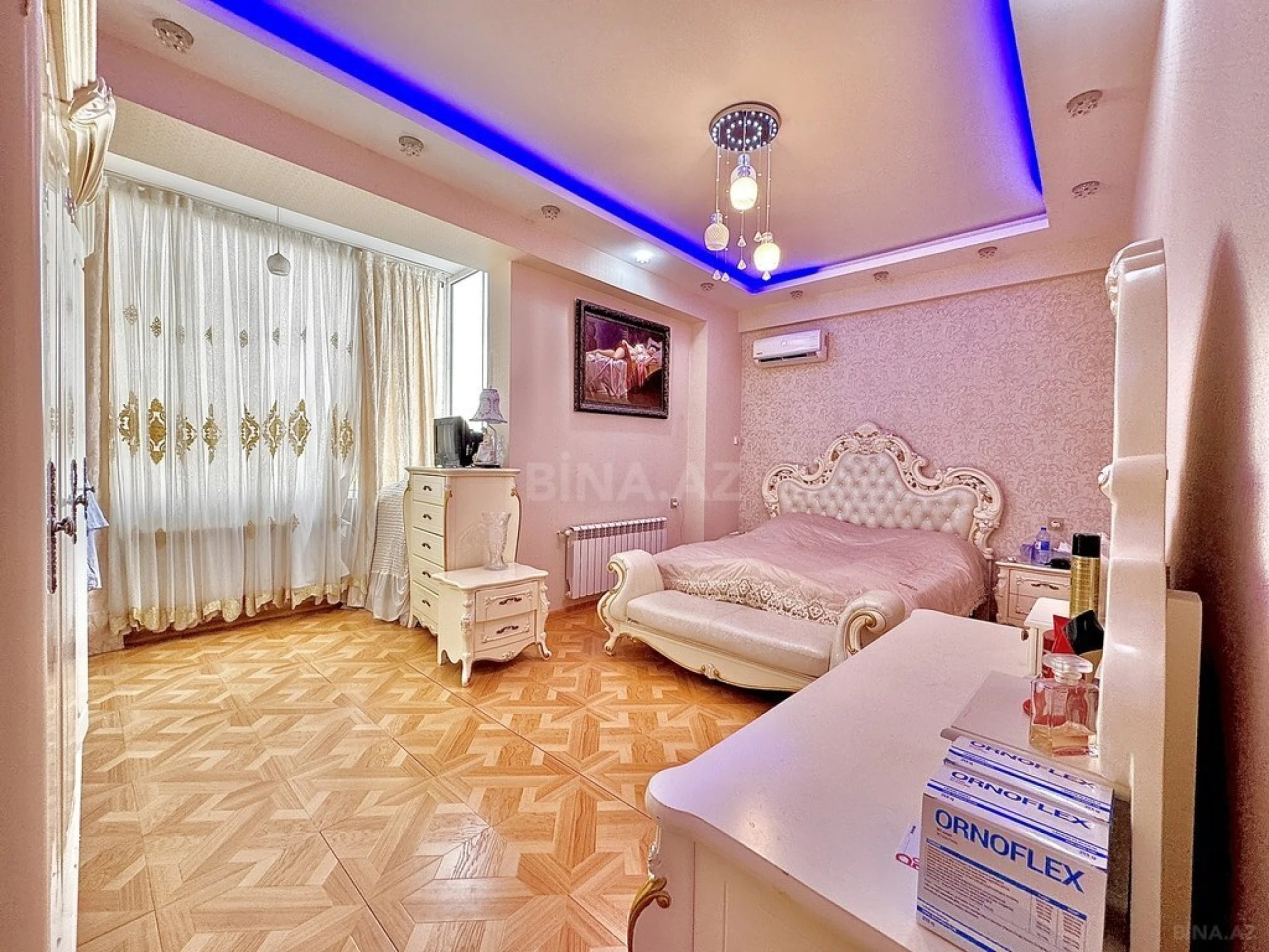 Satılır 3 otaqlı mənzil 120 m²