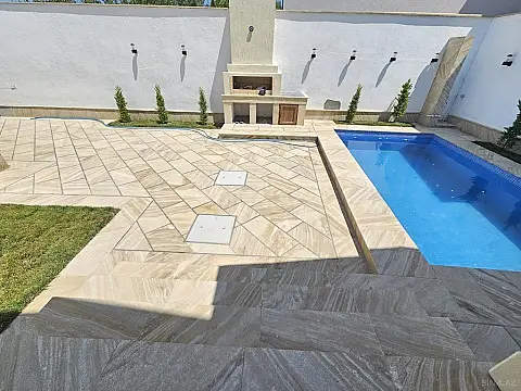 Satılır 4 otaqlı həyət evi 150 m²