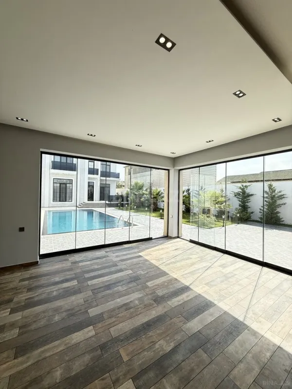 Satılır 6 otaqlı həyət evi 340 m²