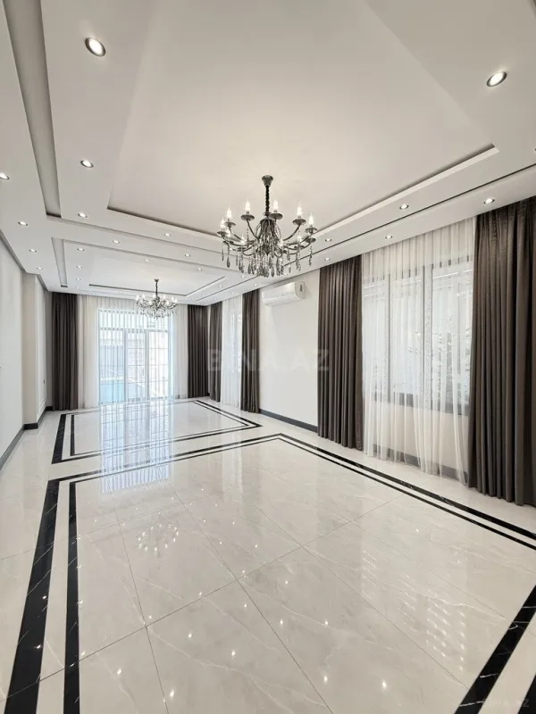 Satılır 6 otaqlı həyət evi 340 m²