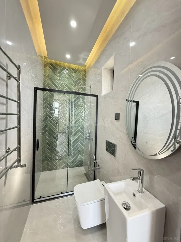 Satılır 6 otaqlı həyət evi 340 m²