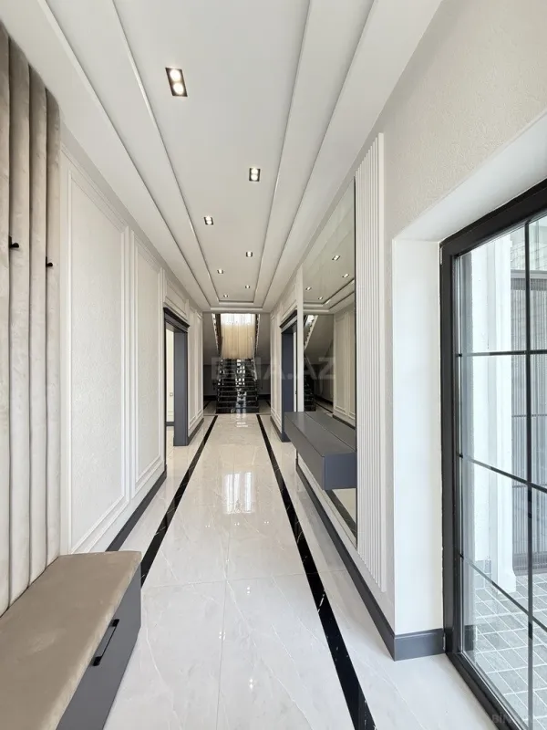 Satılır 6 otaqlı həyət evi 340 m²