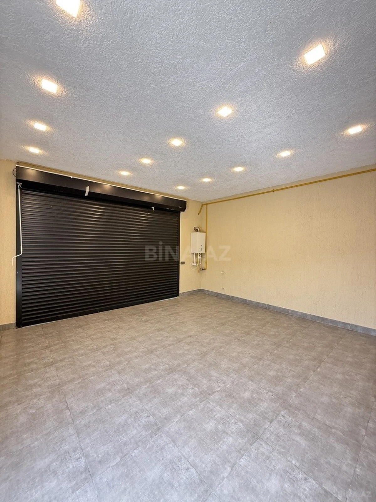 Satılır 6 otaqlı həyət evi 340 m²