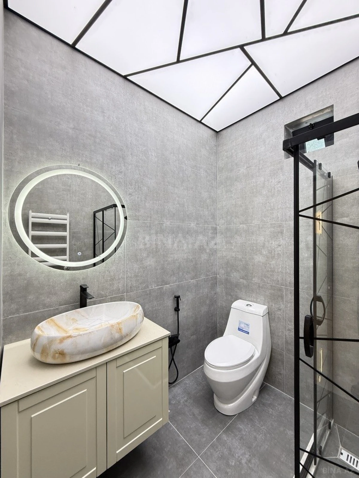 Satılır 4 otaqlı həyət evi 170 m²