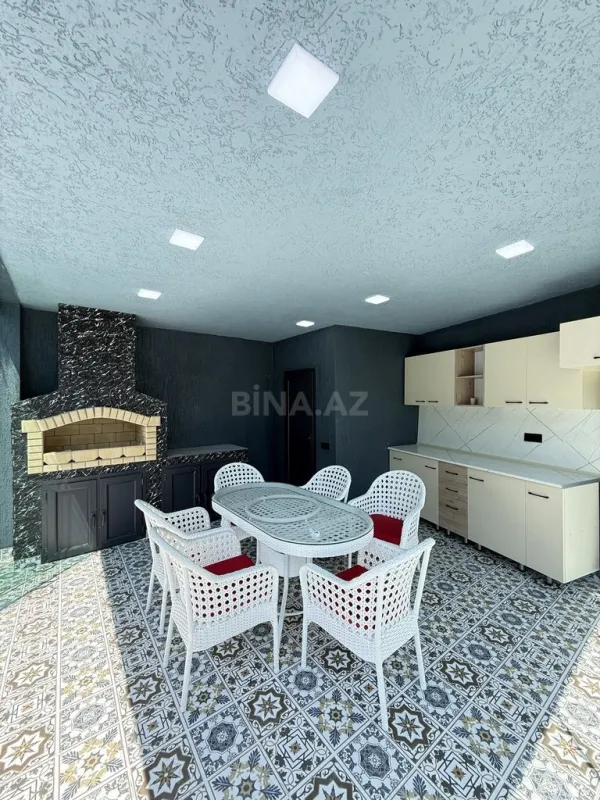 Satılır 4 otaqlı həyət evi 170 m²