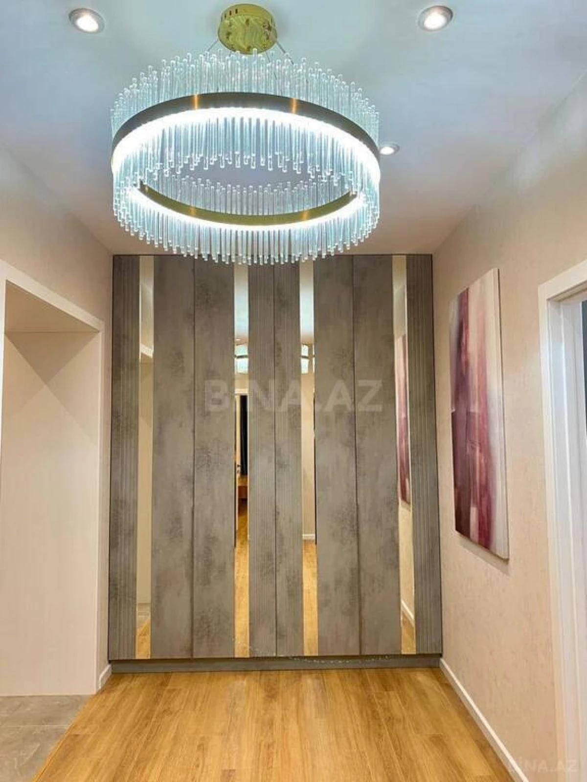 Kirayə verilir 3 otaqlı mənzil 150 m²