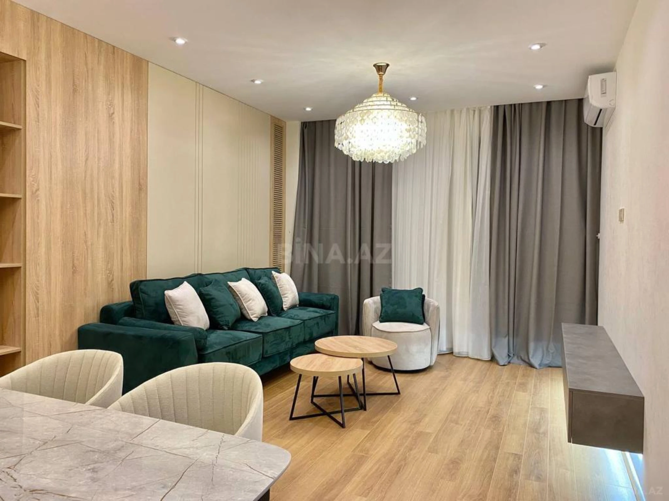 Kirayə verilir 3 otaqlı mənzil 150 m²
