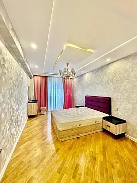Satılır 2 otaqlı mənzil 90 m²