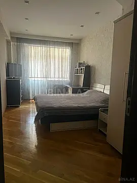 Satılır 3 otaqlı mənzil 102 m²