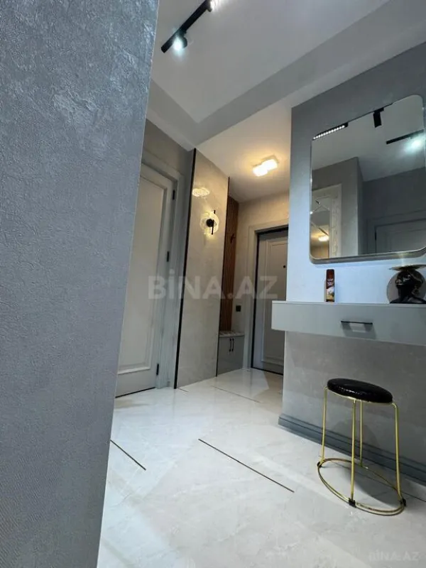 Satılır 2 otaqlı mənzil 60.5 m²